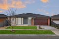 Property photo of 21 Graphite Crescent Wollert VIC 3750