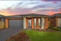 Property photo of 21 Masters Crescent Mambourin VIC 3024