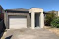 Property photo of 10 Stirling Drive Derrimut VIC 3026