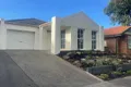 Property photo of 4 The Quadrangle Glen Waverley VIC 3150