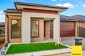 Property photo of 8 Bridport Circuit Tarneit VIC 3029