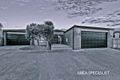 Property photo of 35 Red Gum Circuit Pakenham VIC 3810