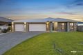 Property photo of 36 Hull Crescent Pakenham VIC 3810