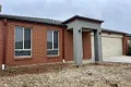 Property photo of 5 Fieldstone Way Brookfield VIC 3338