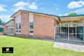 Property photo of 16 Caulfield Crescent St Johns Park NSW 2176