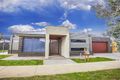 Property photo of 17 Rockwall Drive Craigieburn VIC 3064