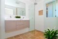 Property photo of 52 Greenmeadows Crescent Toongabbie NSW 2146