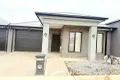 Property photo of 6 Frangipani Way Mickleham VIC 3064