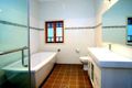 Property photo of 34 Macrossan Avenue Norman Park QLD 4170