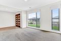 Property photo of 13 Arthurdale Crescent Werribee VIC 3030