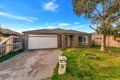 Property photo of 16 Tenterfield Place Tarneit VIC 3029