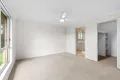 Property photo of 4 Vanham Close Middle Ridge QLD 4350