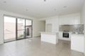 Property photo of 2/8 Boronia Grove Doncaster East VIC 3109