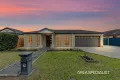 Property photo of 6 Mallee Circuit Pakenham VIC 3810