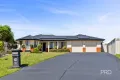 Property photo of 16 Walla Place Glenfield Park NSW 2650