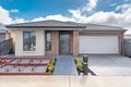 Property photo of 18 Kangaroo Road Craigieburn VIC 3064