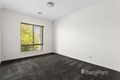 Property photo of 33 Gyrfalcon Way Doreen VIC 3754