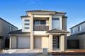 Property photo of 14 Grattan Cove Craigieburn VIC 3064