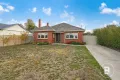 Property photo of 5 Symons Street Wendouree VIC 3355