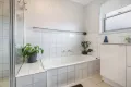 Property photo of 1 Holmes Court Wodonga VIC 3690