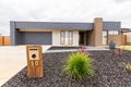 Property photo of 10 Cootamundra Boulevard Gobbagombalin NSW 2650