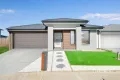 Property photo of 9 Farmingdale Street Manor Lakes VIC 3024