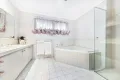 Property photo of 11 Page Court Mulgrave VIC 3170