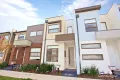 Property photo of 56 Grattan Cove Craigieburn VIC 3064