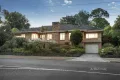 Property photo of 1 Warncliffe Road Ivanhoe East VIC 3079