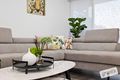 Property photo of 2/77 Oaktree Drive Hampton Park VIC 3976