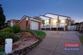 Property photo of 15 Temby Close Endeavour Hills VIC 3802