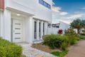 Property photo of 16 Mayfair Lane Hope Island QLD 4212