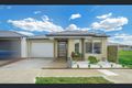 Property photo of 33 Hockley Avenue Mickleham VIC 3064