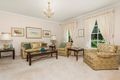 Property photo of 2 Dunsmuir Drive Mount Waverley VIC 3149
