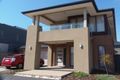 Property photo of 5 Otago Loop Caroline Springs VIC 3023