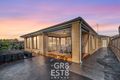 Property photo of 2 Nagle Crescent Cranbourne West VIC 3977