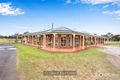 Property photo of 2 Garrard Court Strathtulloh VIC 3338