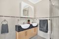 Property photo of 40 Tusmore Rise Craigieburn VIC 3064
