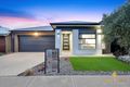Property photo of 21 Caro Way Fraser Rise VIC 3336