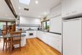 Property photo of 8 Jeffs Court Endeavour Hills VIC 3802