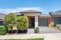 Property photo of 18 Masquerade Road Berwick VIC 3806
