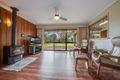 Property photo of 2 Bundoora Crescent Highton VIC 3216