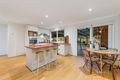 Property photo of 16 Lance Close Aspendale Gardens VIC 3195