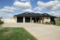 Property photo of 7 Greenway Street Lloyd NSW 2650