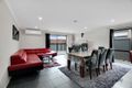 Property photo of 8 Loudon Circuit Craigieburn VIC 3064