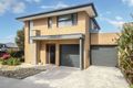 Property photo of 1 Versant Drive Craigieburn VIC 3064