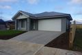 Property photo of 16 Hovea Grove New Gisborne VIC 3438