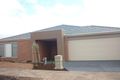 Property photo of 22 Cable Circuit Craigieburn VIC 3064