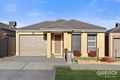 Property photo of 32 Daymar Circuit Craigieburn VIC 3064