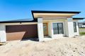 Property photo of 2 Lucknow Street Mambourin VIC 3024